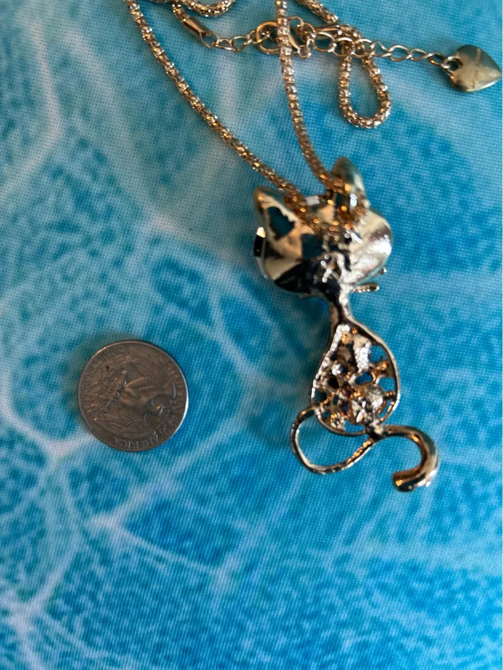 Private Label Gold Cat Pendant Necklace with Red Crystals Fl1